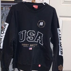 Men’s M Breezy Excursion Crewneck